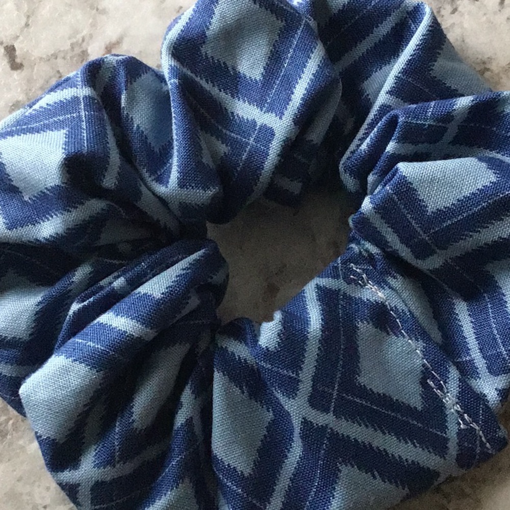 Dark blue light blue diamond Scrunchie scrunchies